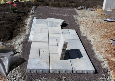 Dalle en béton pose de dalle de béton, bordure de jardin et pavé uni à St-Jérôme - Paysagement Emmanuel Mathieu Dupont à St-Jérôme