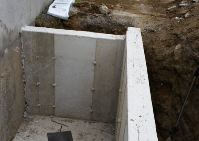 Muret en béton construction de muret en pierre et mur de soutènement béton à St-Jérôme - Paysagement Emmanuel Mathieu Dupont à St-Jérôme